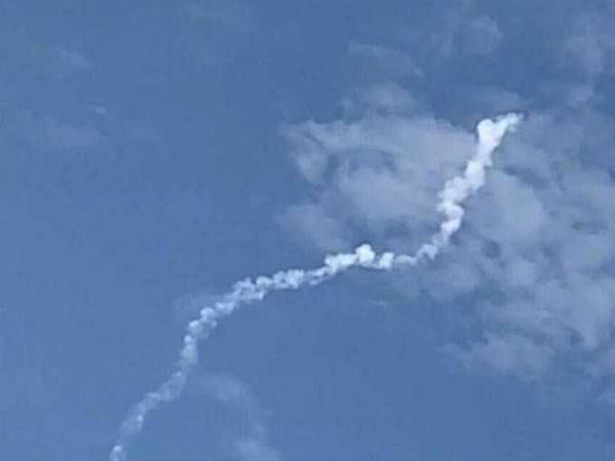 В Таганроге фрагменты БПЛА частично разрушили балкон жилого дома