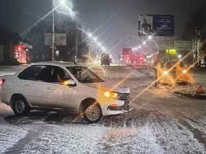 В Шахтах разыскивают свидетелей аварии на Маяковского