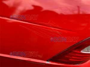 Неизвестные испортили шесть автомобилей в Шахтах