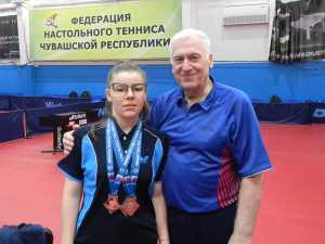 Спортсменка из Шахт завоевала четыре медали на чемпионате России по настольному теннису и вошла в сборную страны