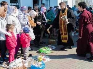 В соборе Шахт 11 и 12 апреля пройдут пасхальные богослужения и освящение куличей