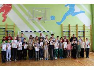 Школьники из Шахт взяли золото и бронзу на областном первенстве по шашкам