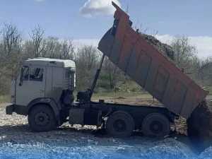 Два водителя были наказаны за незаконный вывоз отходов в Шахтах