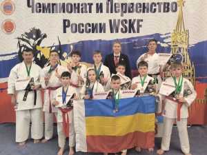 Шахтинские каратисты привезли россыпь наград с всероссийских соревнований