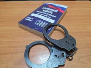 Житель Шат лишился ноутбука и украшений, пустив погостить родственника