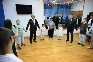 Александр Ищенко поздравил воспитанников Ростовского центра помощи детям №10 с Днем защиты детей